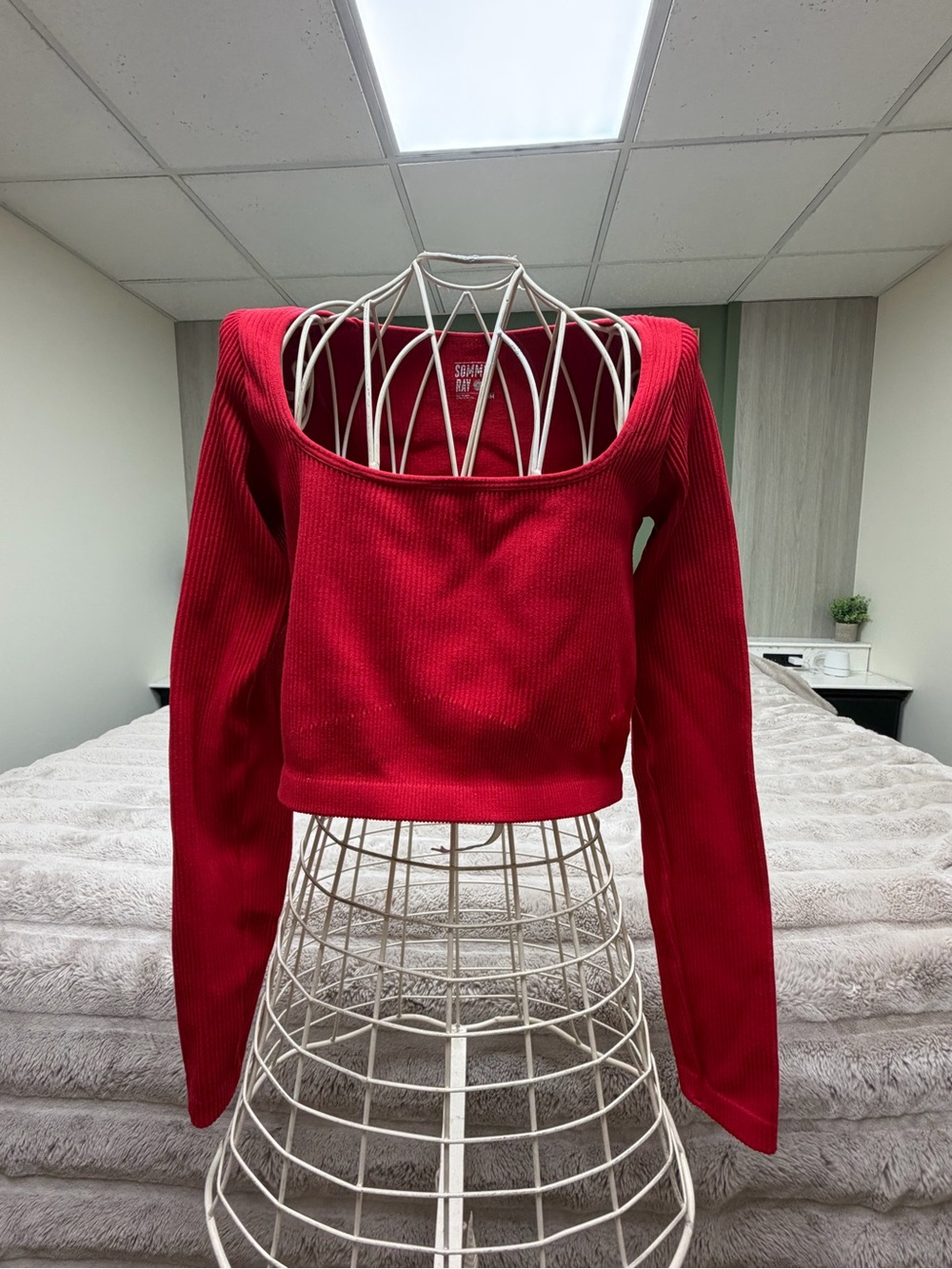 Sommer Ray Red Ribbed Square-Neck Crop Top – Size Medium